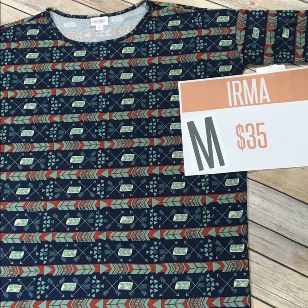 Medium Lularoe Irma